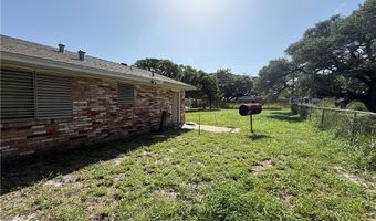 206 W Lott Ave, Aransas Pass, TX 78336