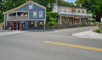 80 W Main St, Chester, CT 06412