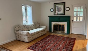 8904 GRANT St, Bethesda, MD 20817