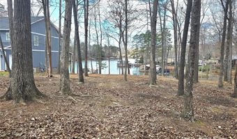 140 Sanford Ln, Badin Lake, NC 28127