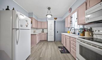 40 Walnut St, Ashville, OH 43103