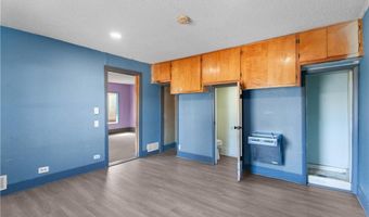 406 S Main St, Archie, MO 64725
