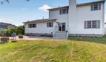 45319 Old Middle Ridge Rd, Amherst, OH 44001