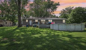 6607 Wenzel Rd, Alton, IL 62002