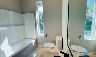 61 Skipton Dr, Bella Vista, AR 72714