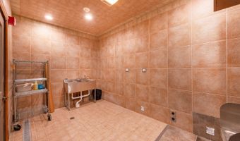 302 S Main St, Algonquin, IL 60102