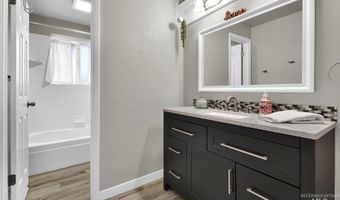 8907 W Stynbrook Dr, Boise, ID 83704