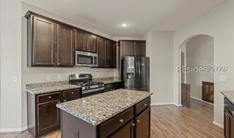 57 Running Oak Dr, Bluffton, SC 29910