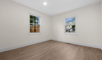 2316 FORT Dr, Alexandria, VA 22303