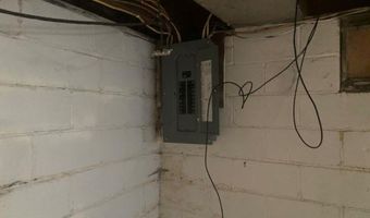 615 E South St, Albion, IN 46701