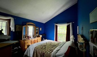 6 Davis Dr, Barnstead, NH 03225