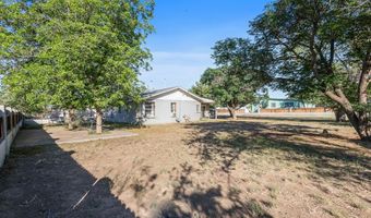 805 N 8th St, Alpine, TX 79830