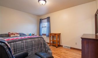 227 Donatelle St, Amery, WI 54001