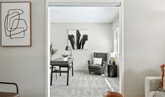 1060 Ursula St, Aurora, CO 80011