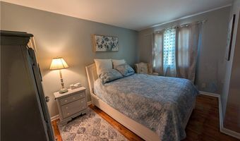 1494 Hilton Dr, Akron, OH 44313