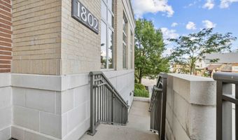 1802 Monroe St 202, Madison, WI 53711