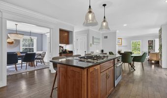 33 Taywood Rd, Auburn, ME 04210