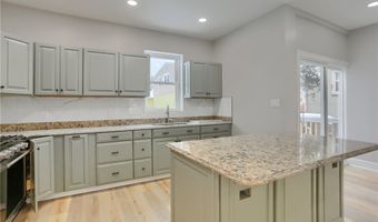 1418 Duss, Ambridge, PA 15003