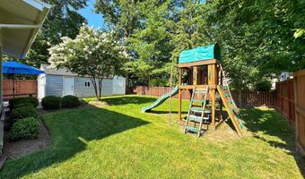 5029 22ND St S, Arlington, VA 22206