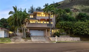 1408 Auwaiku St, Kailua, HI 96734