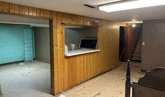 214 S Heckart St, Algona, IA 50511