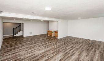 608 NE 56th St, Ankeny, IA 50021