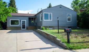 2529 E 16TH St, Cheyenne, WY 82001