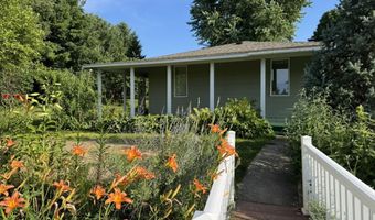 10311 SE Torch Lake Dr, Alden, MI 49612