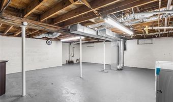 14 Whittlesey Rd, Johnston, RI 02919