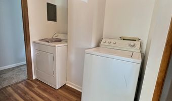 1111 Kingsbury St, Belle Fourche, SD 57717