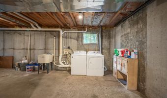 4727 Tall Oak Dr, Aurora, IN 47001