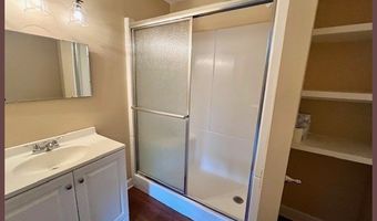 202 Bates St, Batesville, MS 38606