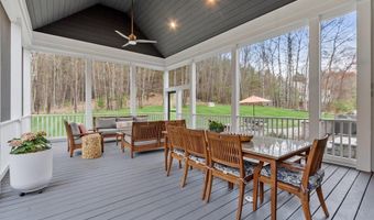 15 Hubbard Ln, Bolton, MA 01740