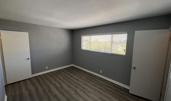 4800 Williamsburg Ln 216, La Mesa, CA 91942