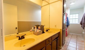 1194 Blackshear Hwy, Baxley, GA 31513