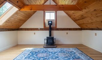 71 Eagle Peak Rd, Brookfield, VT 05060