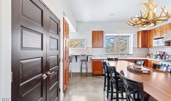 305 N Black Ave, Bozeman, MT 59715