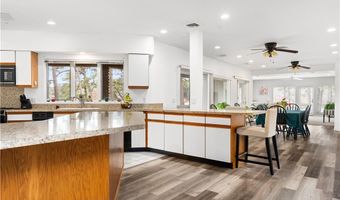 21 Fairview Ave, Hopkinton, RI 02832