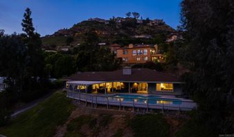 9976 Grandview Dr, La Mesa, CA 91941