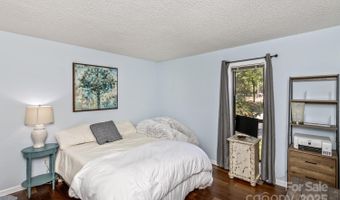 107 Cedar Forest Trl 107, Asheville, NC 28803