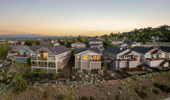 2608 NW Compass Corner Loop, Bend, OR 97703