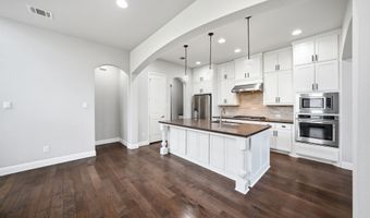 911 Midland Dr, Allen, TX 75013