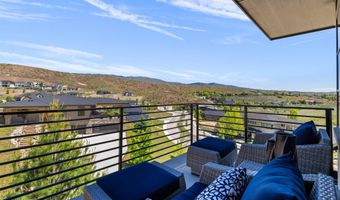 510 W Paso Fino Dr, Boise, ID 83702