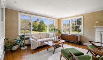 127 Liberty Hill Rd, Bedford, NH 03110