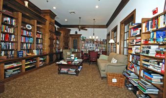 66 Minuteman Cir, Allentown, NJ 08501