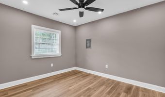 23 Georgetown Blvd, Barnegat, NJ 08005