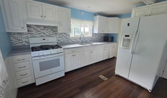 118 Old Belgrade Rd, Augusta, ME 04330