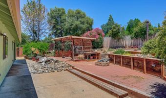 247 Leaf Ct, Angels Camp, CA 95222