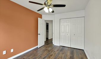 99 BURNING TREE Ln, Reading, PA 19607