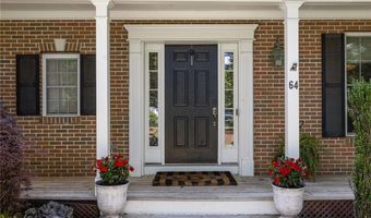 64 Fieldstone Ln, North Kingstown, RI 02874